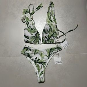 Monday Swimwear Palm Copacabana Top & Byron Bottom Size P